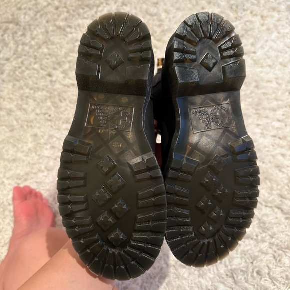 Dr. Martens 2976 Leonore Faux Fur Lined Chelsea Boots in Black Size 5 Sherpa - Picture 8 of 10